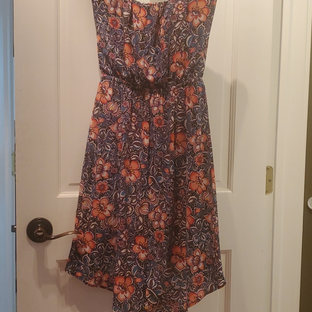 Strapless Floral Dress - Picture 4 of 6